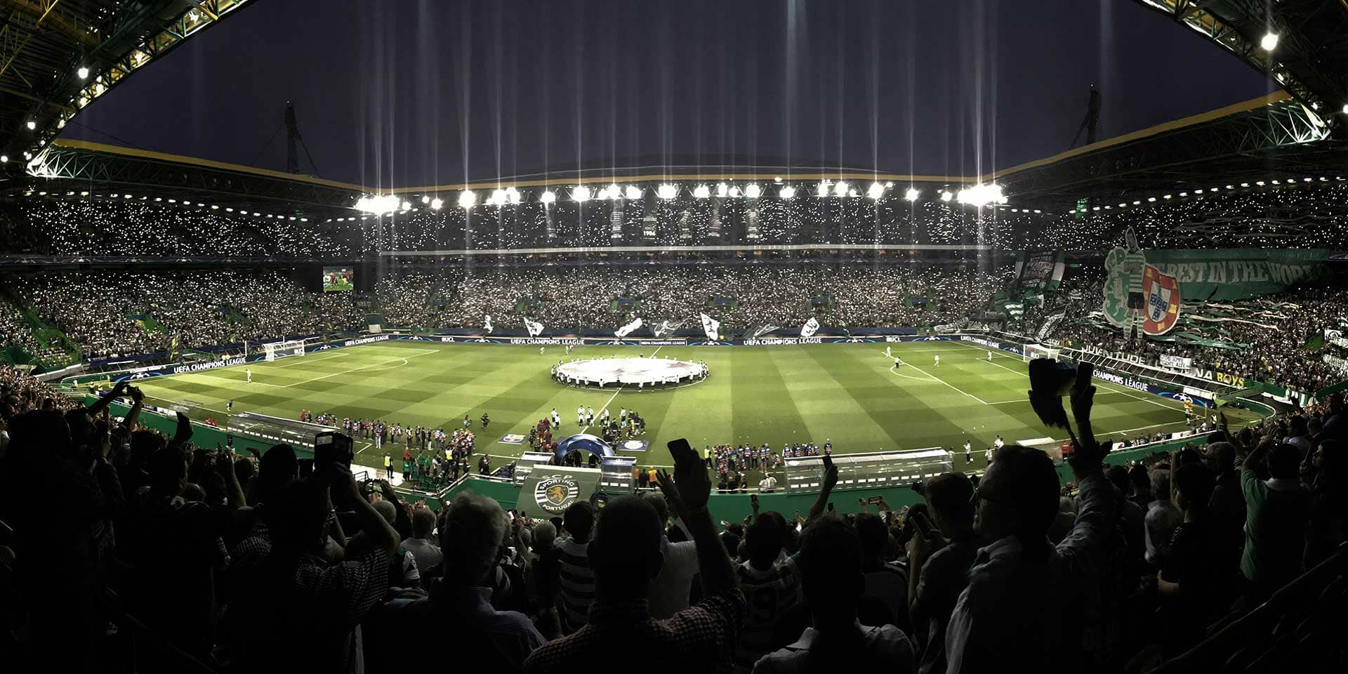 Ferngläser: Ihr Must-Have-Essential für die EURO 2024